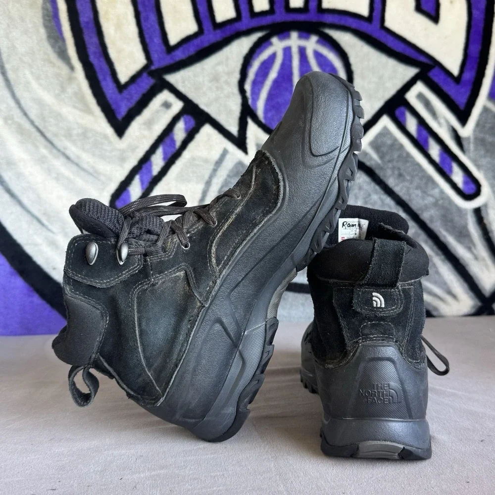 Size 12 - The North Face Snowfuse HeatSeeker Waterproof Insulated Boots Men's